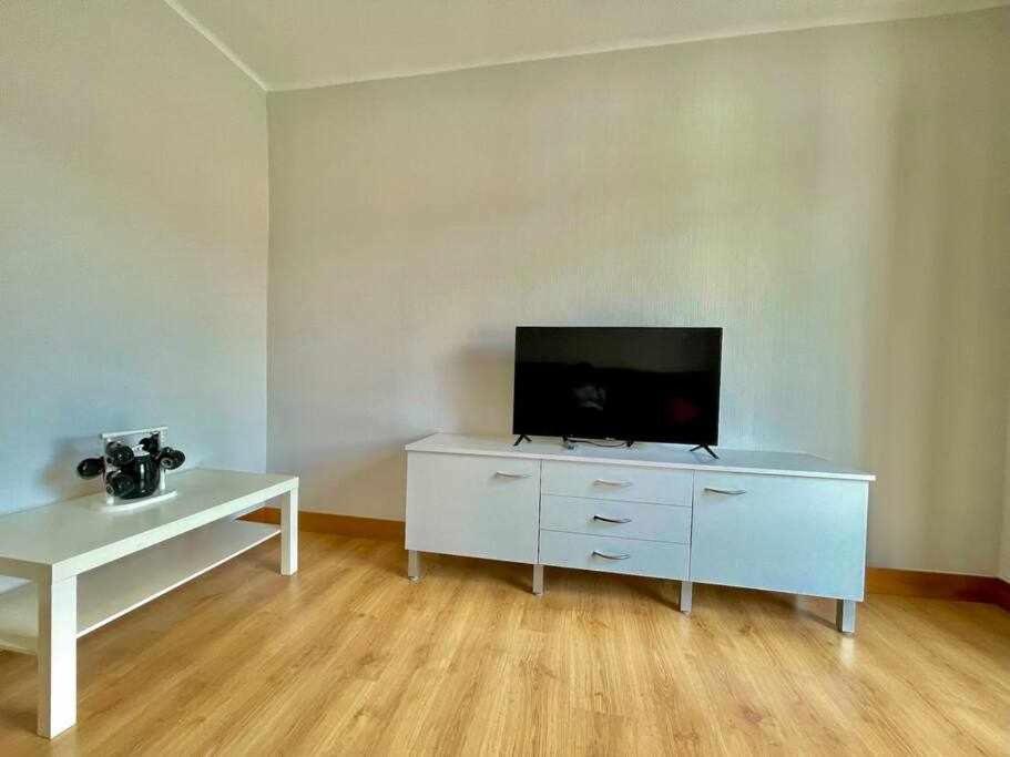 Ostadar Etxea Centrico Apartamento Reformado Бермео Екстериор снимка