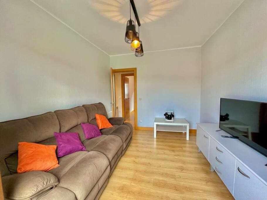 Ostadar Etxea Centrico Apartamento Reformado Бермео Екстериор снимка
