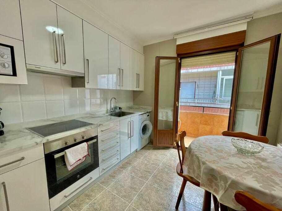 Ostadar Etxea Centrico Apartamento Reformado Бермео Екстериор снимка